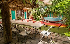 Casa Mexica Bungalows